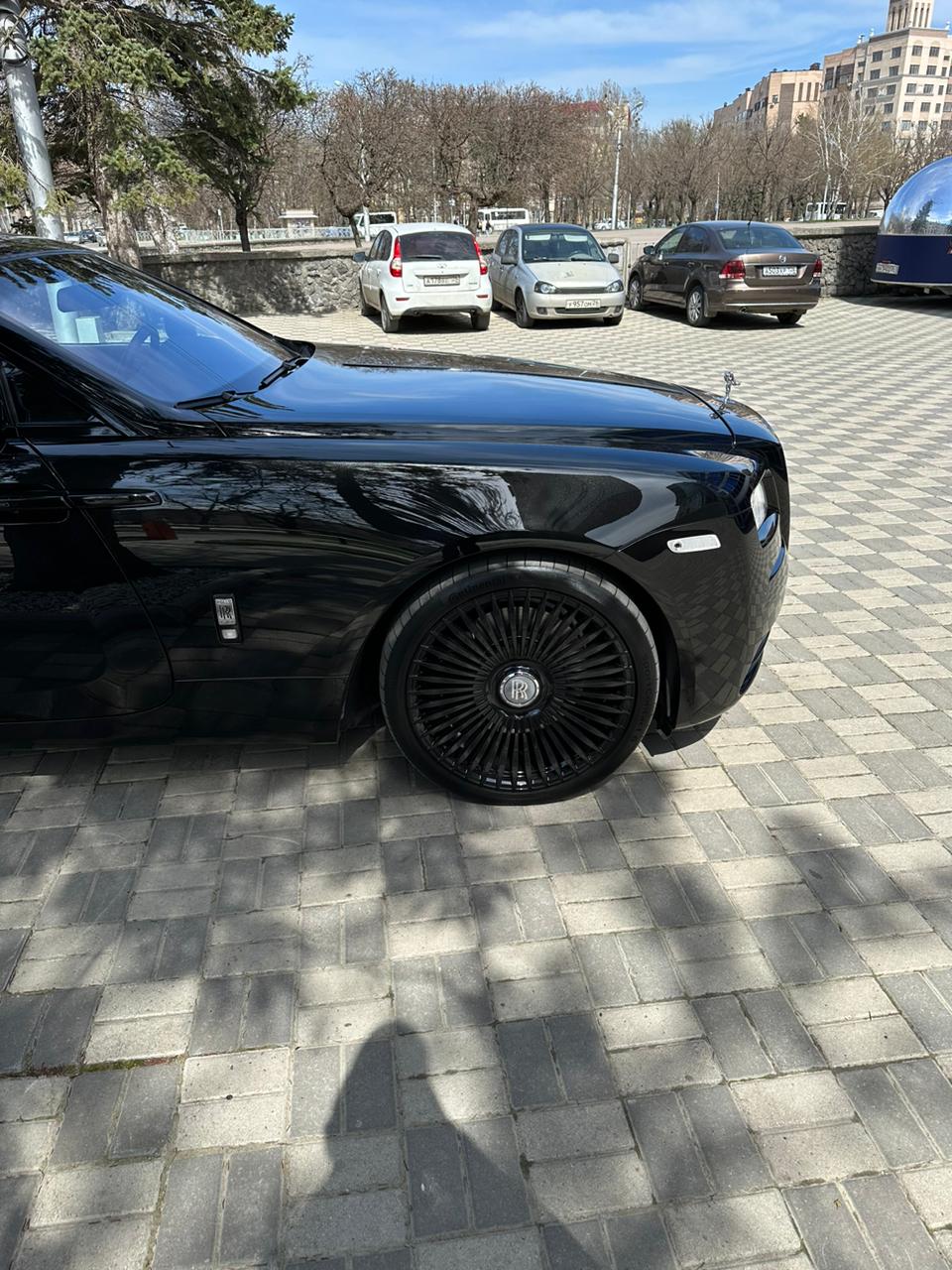 Rolls Royce Wraith на 22" кованых дисках нашего производства фото 2